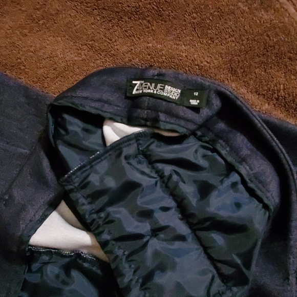 Pants - Picture 2 of 3